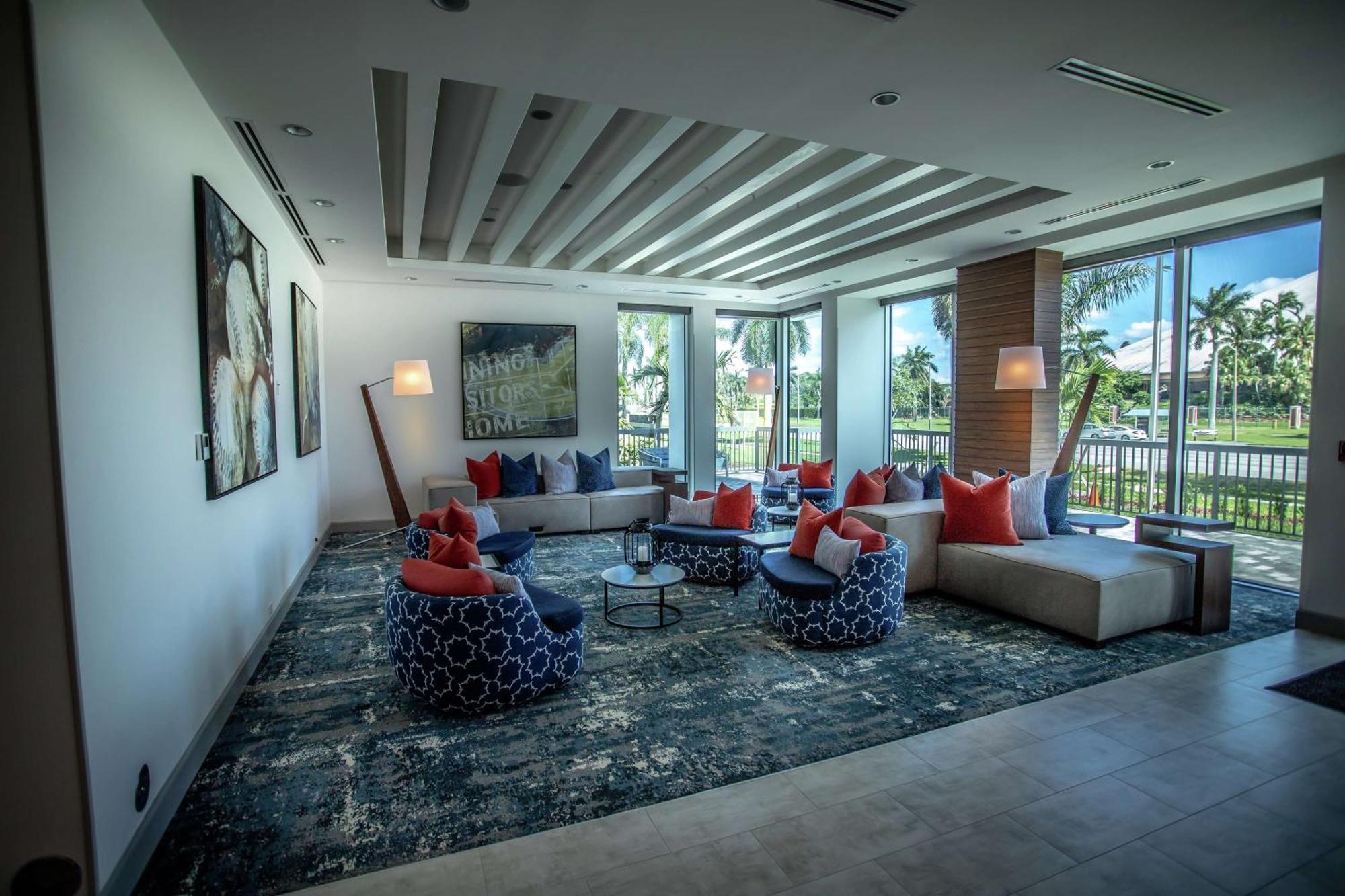 Hilton Garden Inn West Palm Beach I95 Outlets Ngoại thất bức ảnh